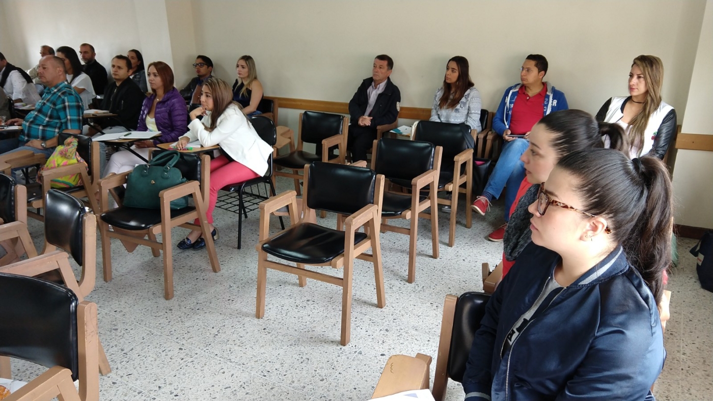 Taller-redaccion-periodistas-CFC (1)