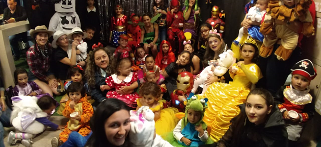 Fotos: Celebración de Halloween para los niños CFC