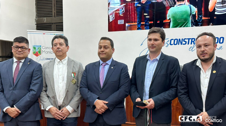 Recibimos la Gran Orden del Concejo de Manizales