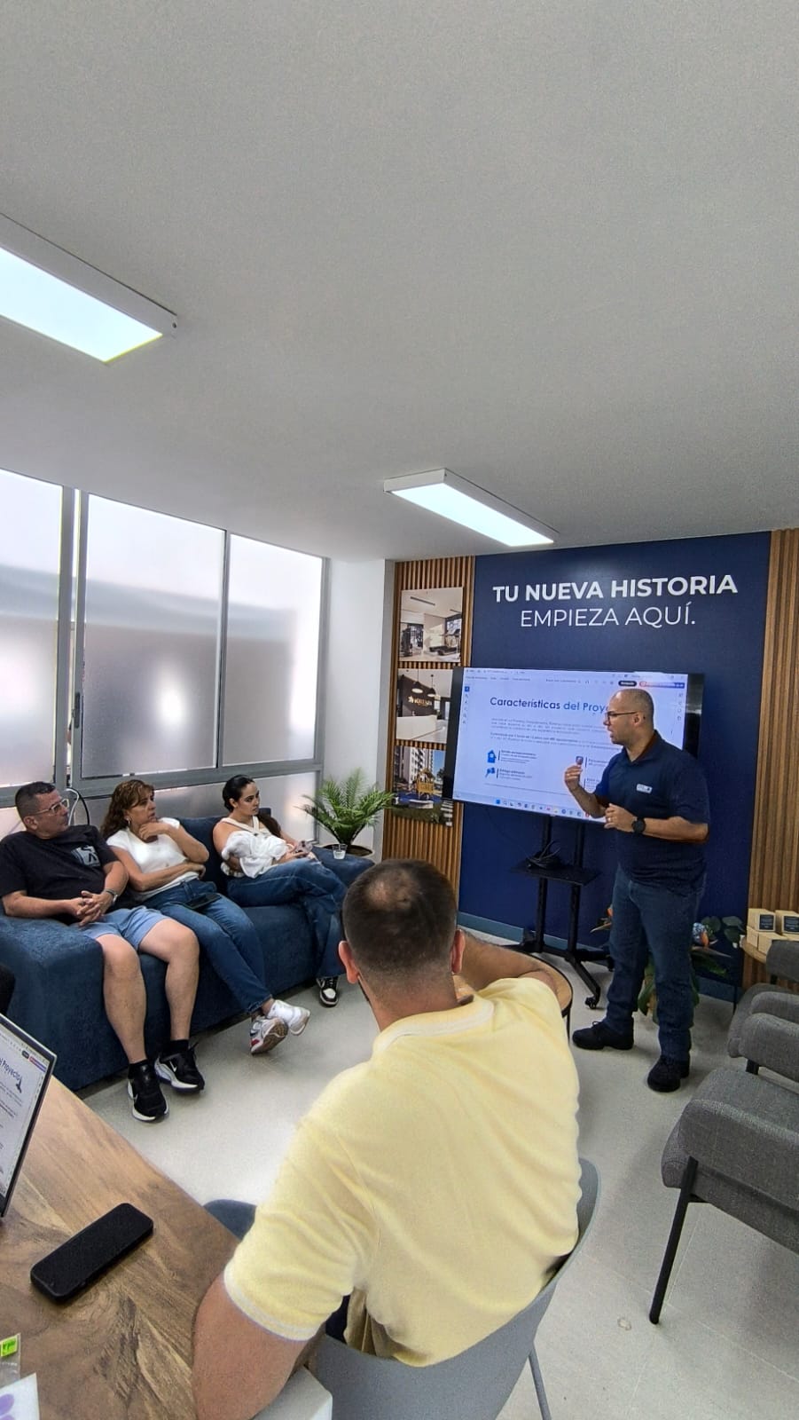 Lanzamiento Fiorenza (9)